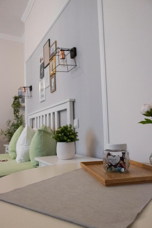 Maison 33 Bucureşti Eksteriør bilde