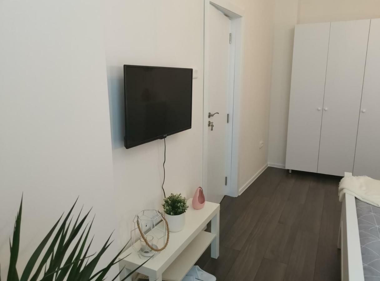 Maison 33 Bucureşti Eksteriør bilde